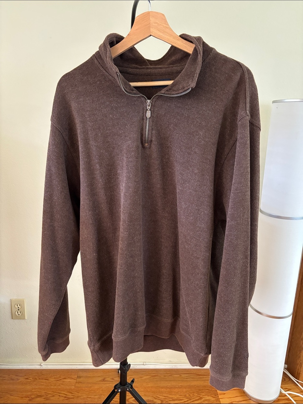 Men's Brown Quarter-Zip IZOD Hoodie Sweater Size L